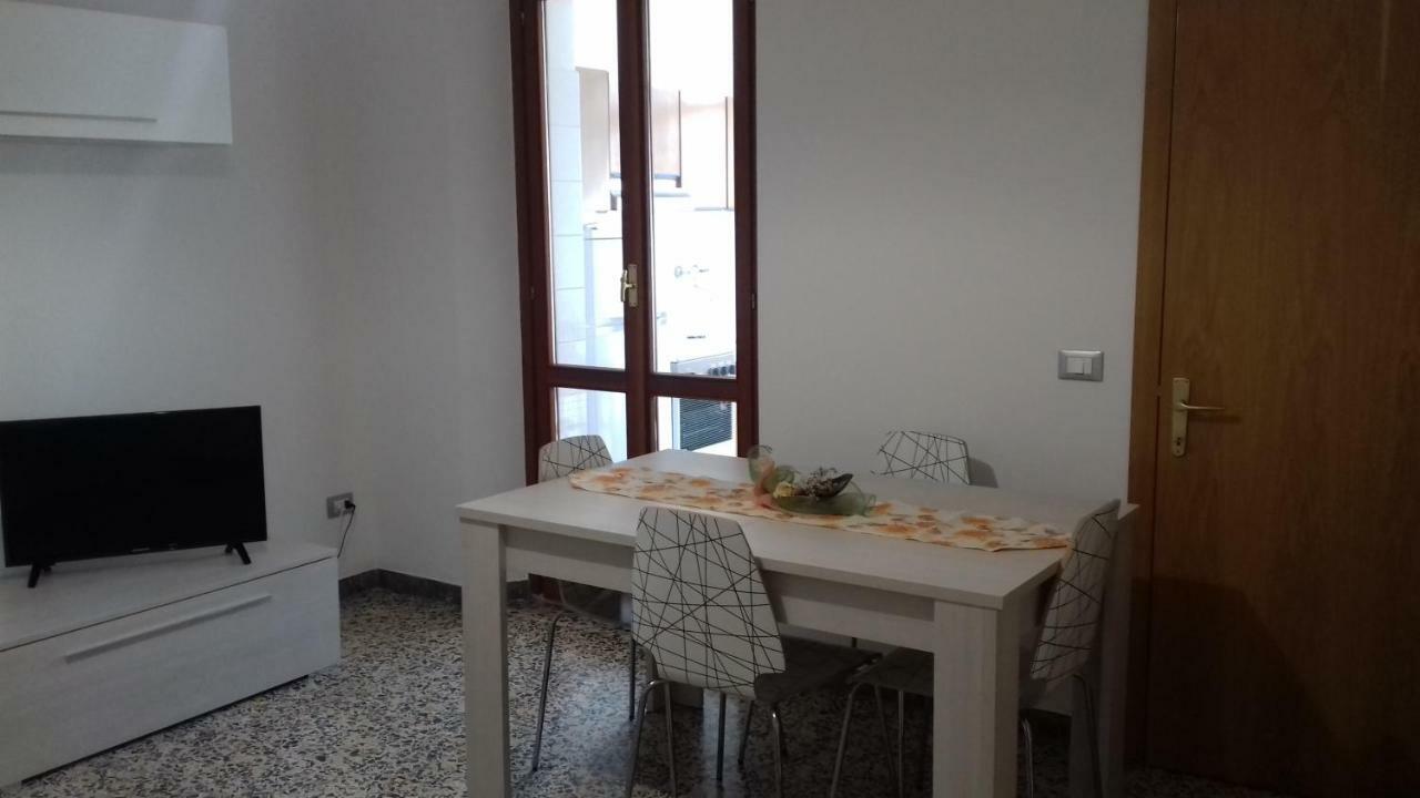 App Sul Lungomare Apartment San Benedetto del Tronto Bagian luar foto