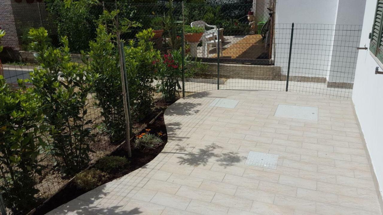 App Sul Lungomare Apartment San Benedetto del Tronto Bagian luar foto