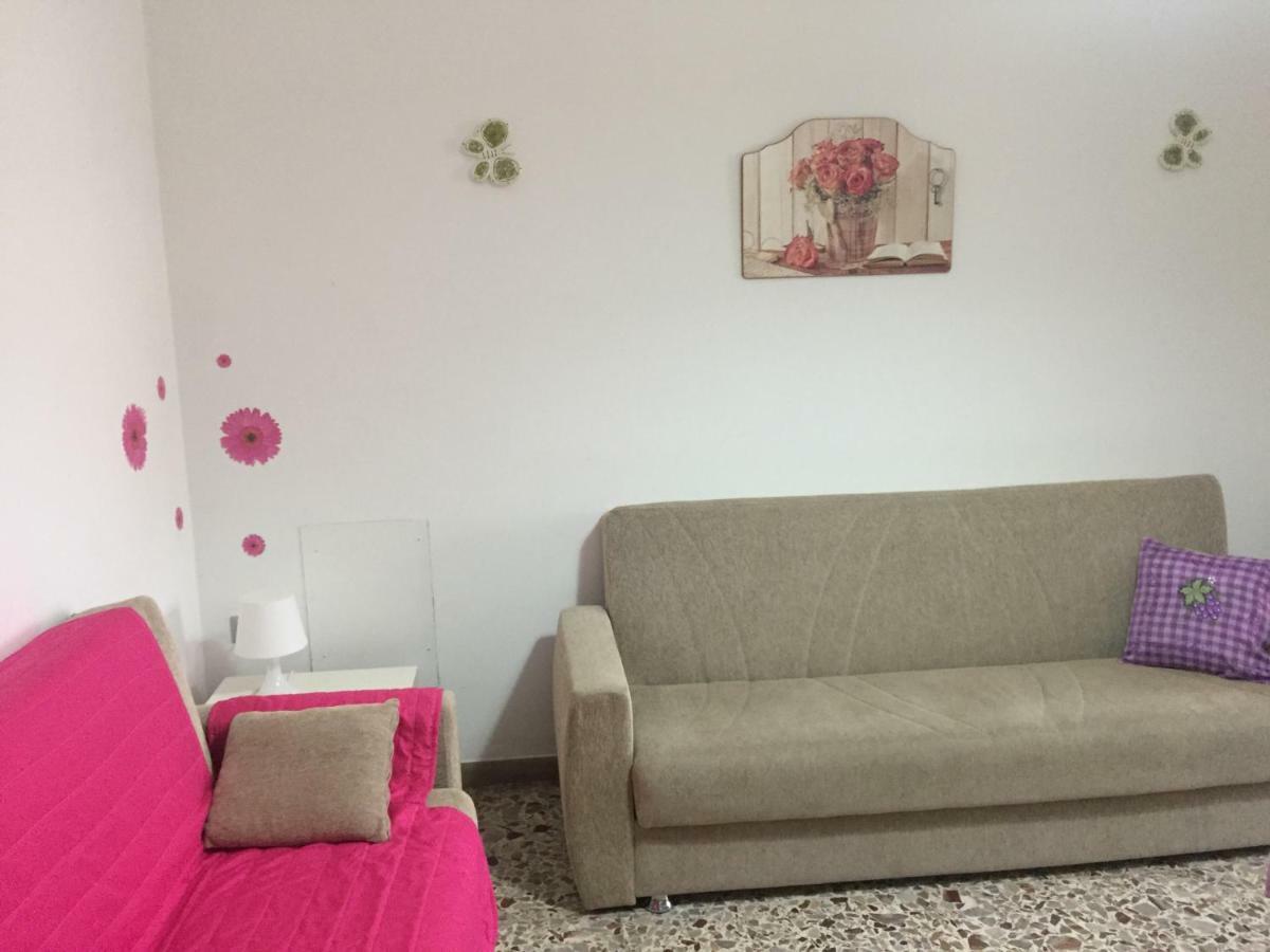 App Sul Lungomare Apartment San Benedetto del Tronto Bagian luar foto