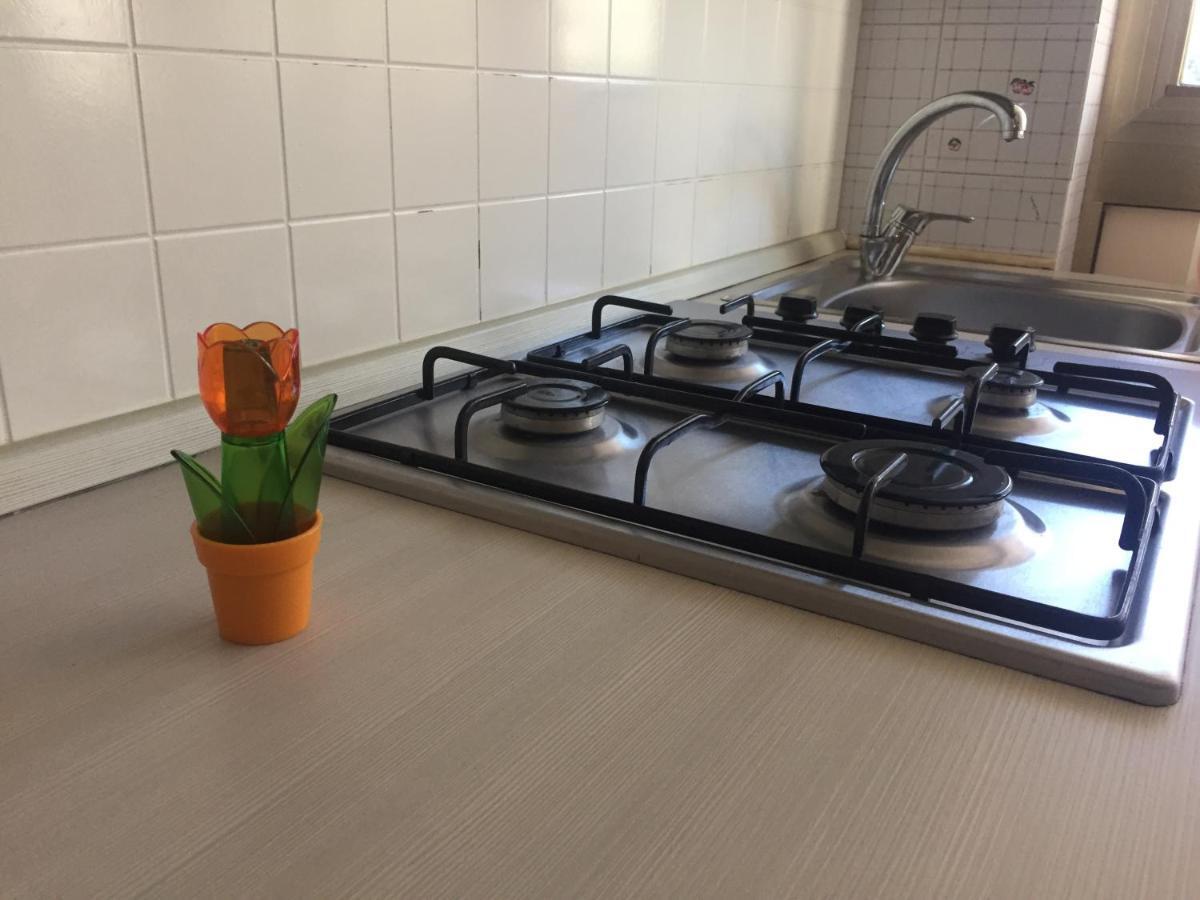 App Sul Lungomare Apartment San Benedetto del Tronto Bagian luar foto
